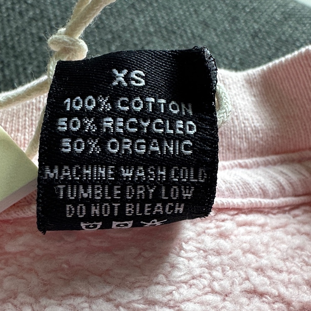 NWT Pleasing The Take Me To Your Pleasing Crewneck in Pink - Picture 10 of 11